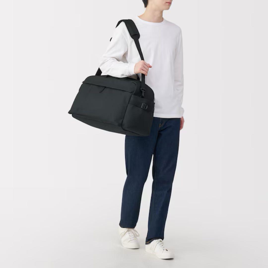 無印良品『撥水ボストンバッグ 32×50×23cm』ブラック