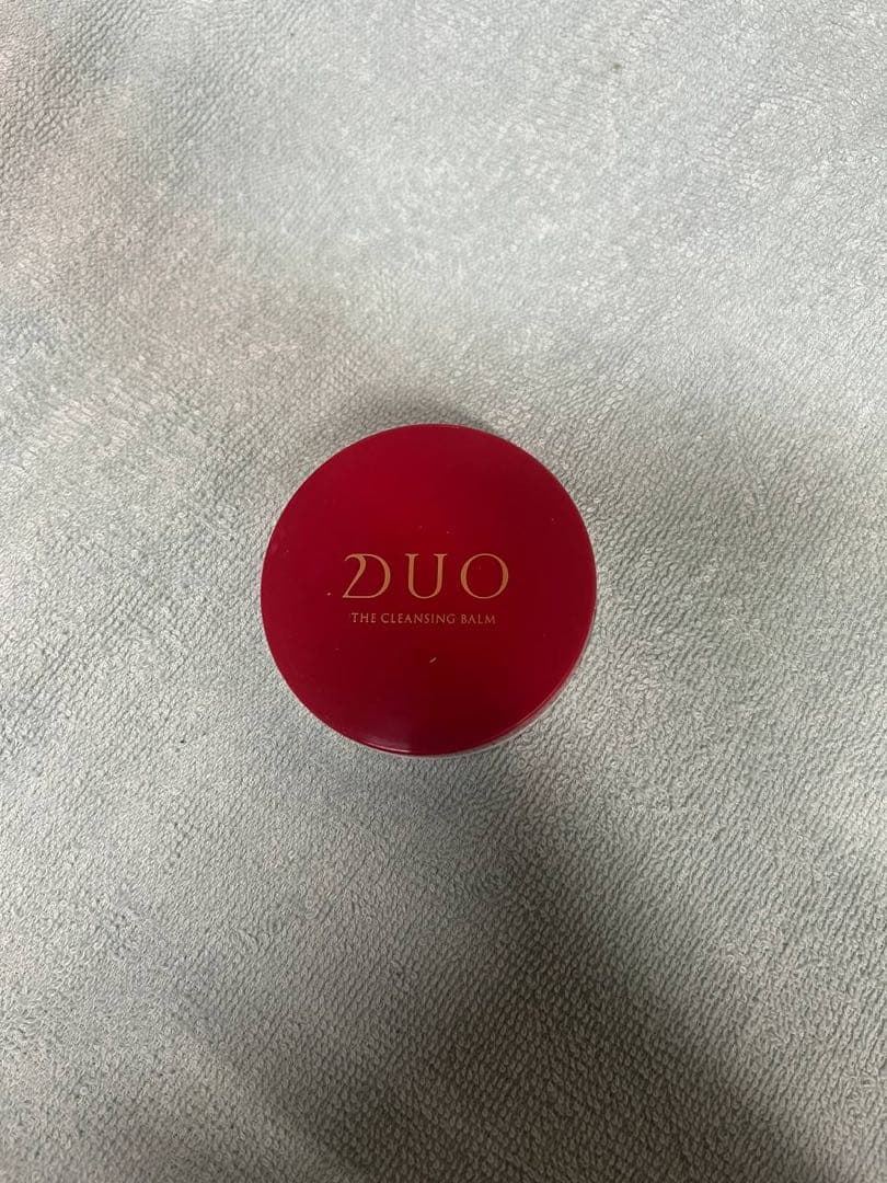 DUO ザ クレンジングバーム　ブラックリペア2個とおまけ付き