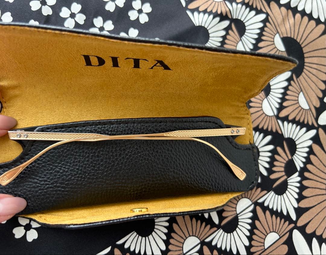 DITA BIRCH BLACK GOLD 伊達メガネ