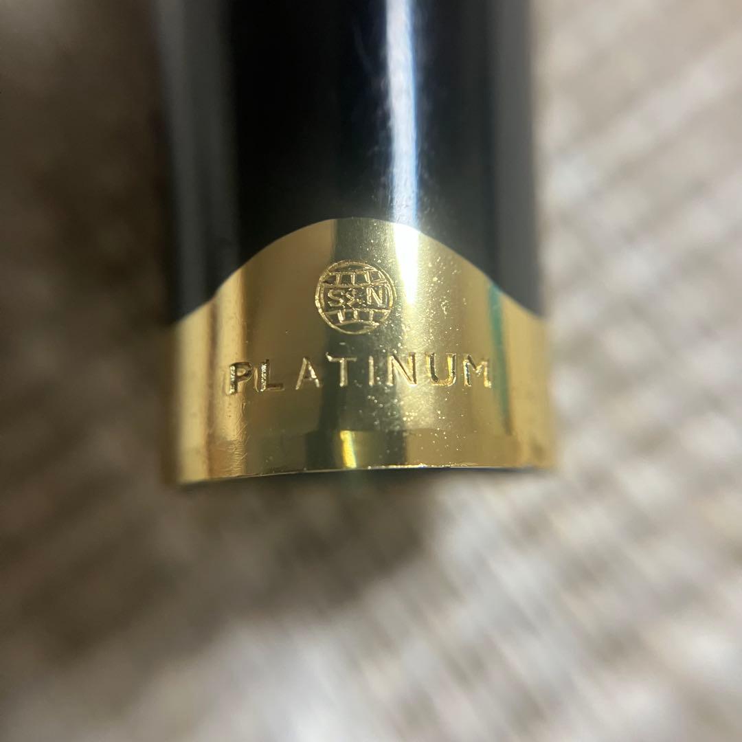 PLATINUM ブラック 万年筆　18K