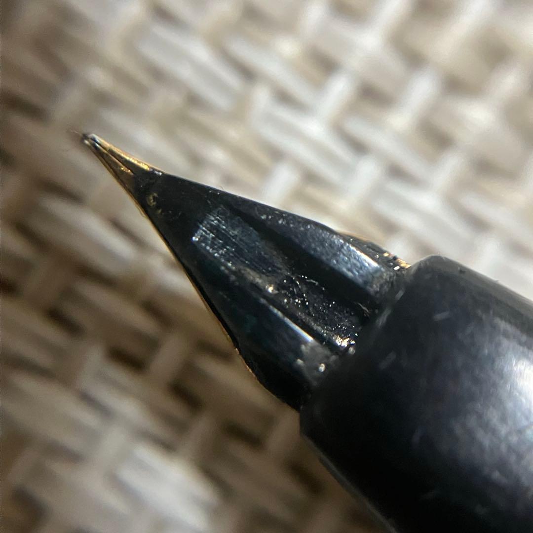 PLATINUM ブラック 万年筆　18K