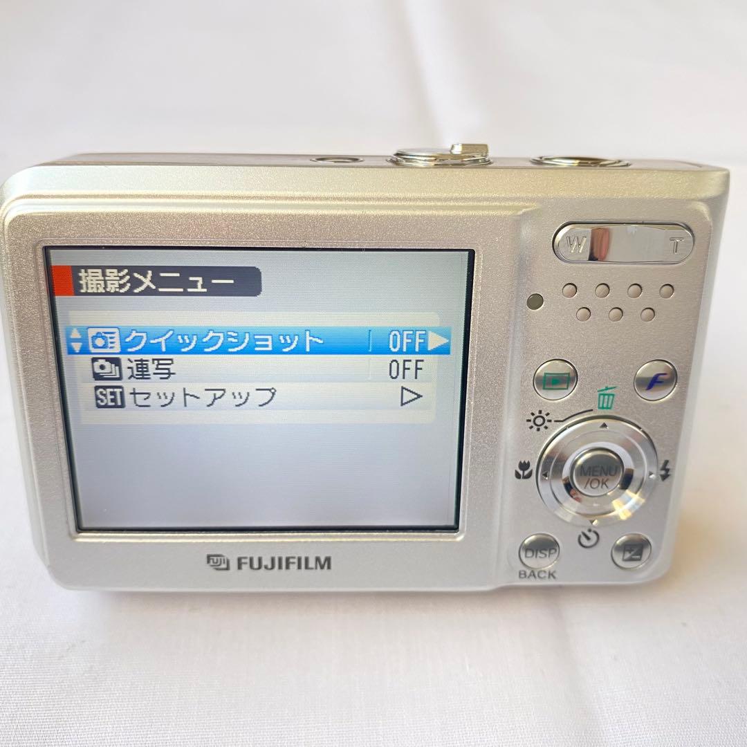 富士フイルム FinePix F30 シルバー デジカメ 中古 動作確認済み