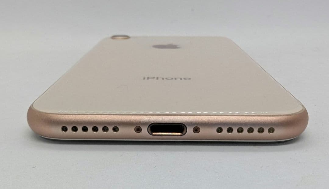 iPhone 8 ピンクゴールド　64GB
