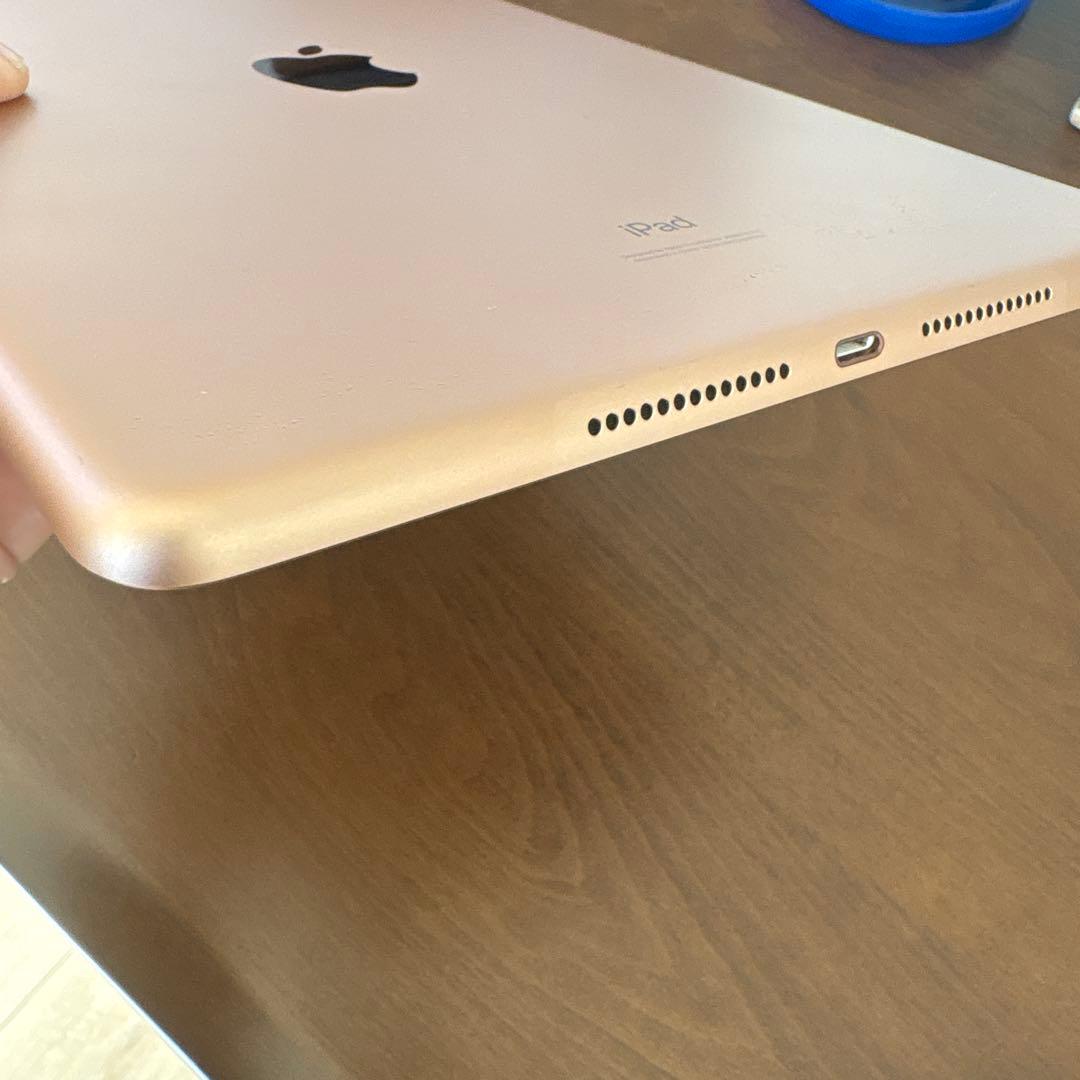 田*国様 iPad 第8世代 32GB SIMフリー WiFi 32GB MYL