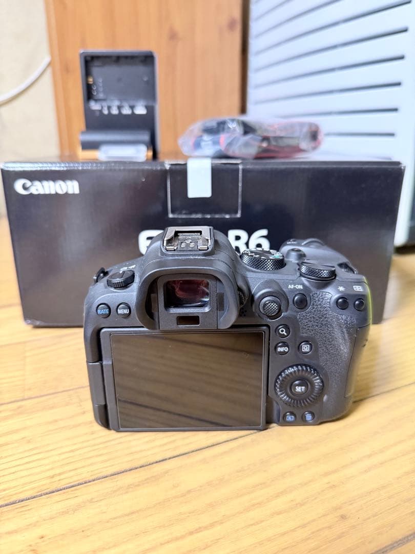 Canon EOS R6 Mark2 ミラーレスカメラ 128Gメモリー付き