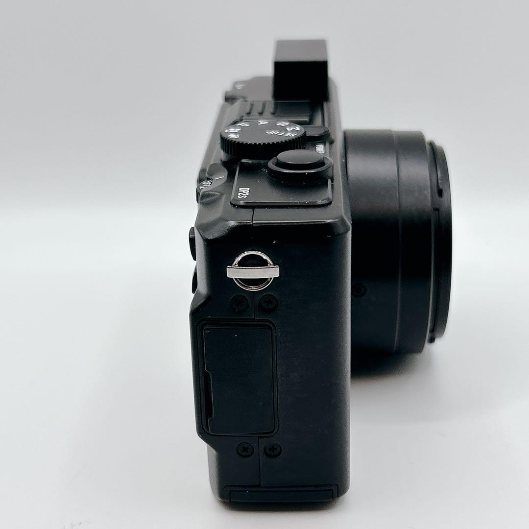 SIGMA DP2s シグマ　デジカメ コンデジ デジタルカメラ ブラック