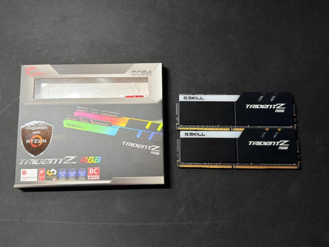 F4-3200C16D-32GTZRX DDR4 16GB 2枚組 32GB