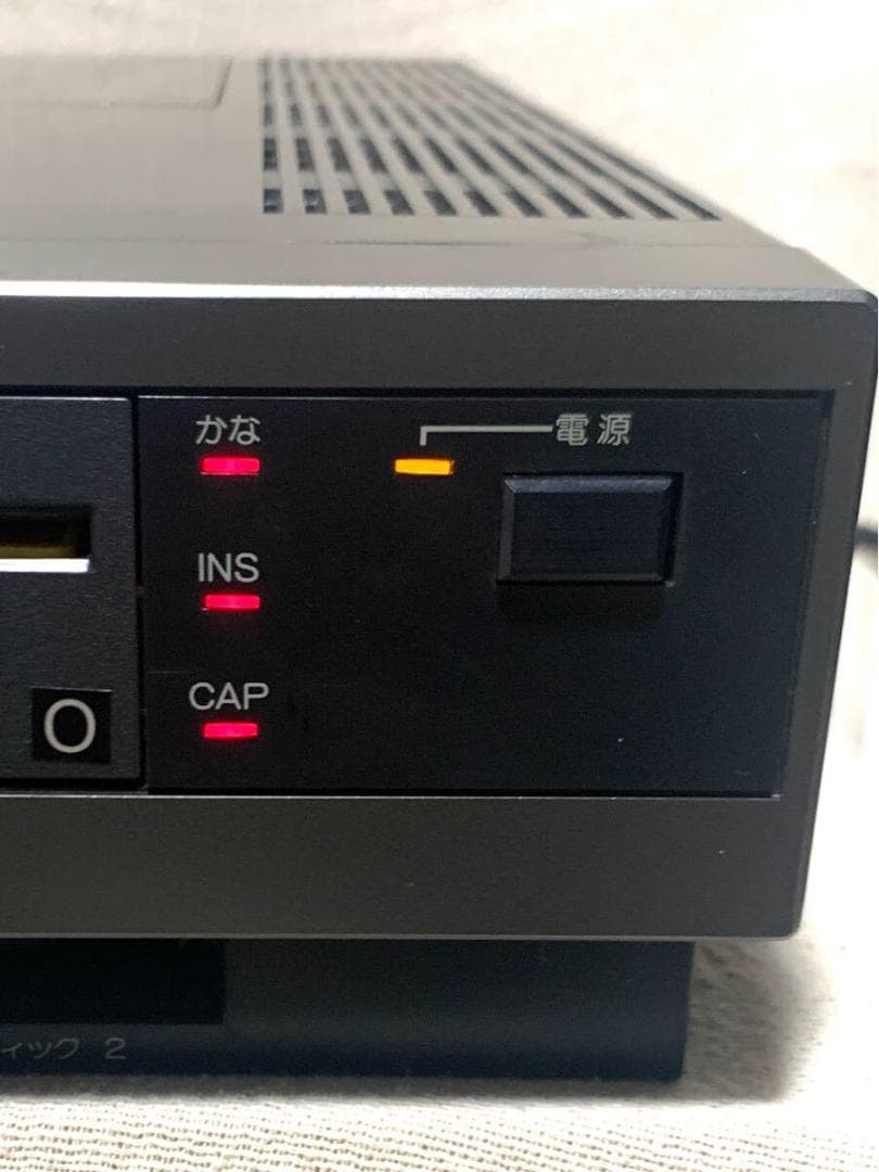 あ*い様 富士通 FM77AV-2 本体＆キーボード　通電確認済み (部分的)