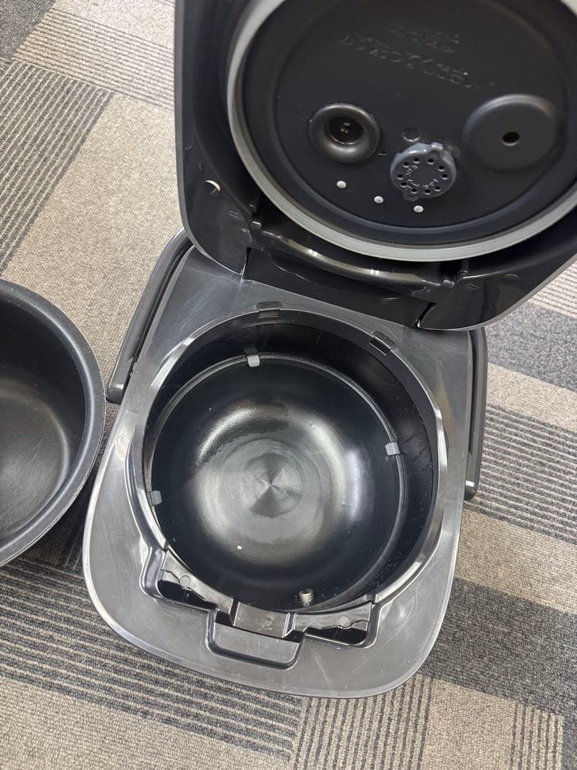 象印 圧力炊飯器 NW-JA10 2022年製