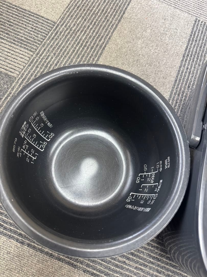 象印 圧力炊飯器 NW-JA10 2022年製