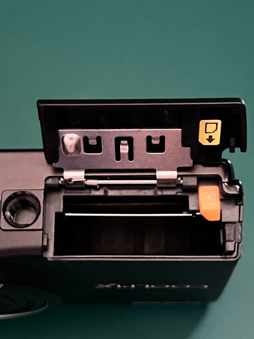 Nikon COOLPIX S6100 コンパクトデジタルカメラ