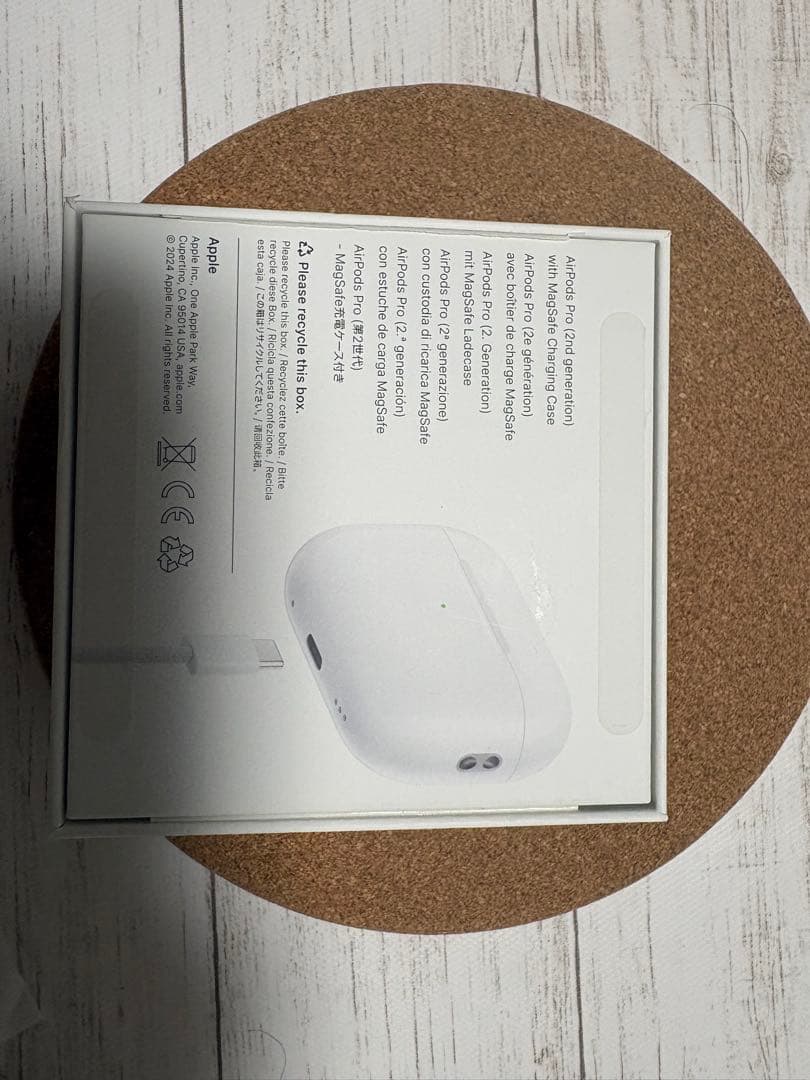 Apple AirPods Pro 2 ESRケース付き
