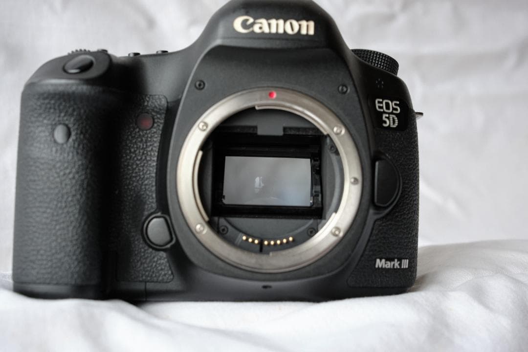 Canon EOS 5D Mark III デジタル一眼レフカメラ