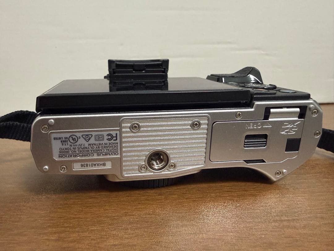 OLYMPUSOM-D E-M10 Mark IIIEZダブルズームセット訳あり