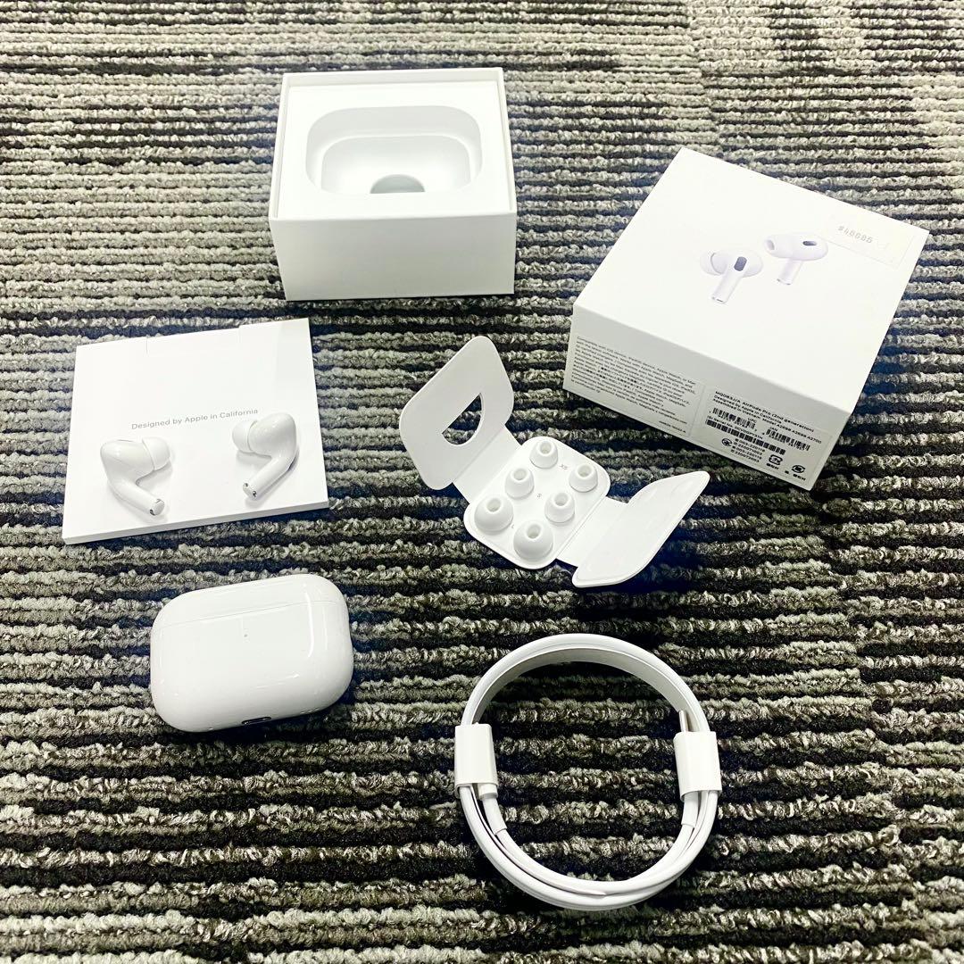 AirPods pro（第二世代）　ライトニング　付属品付き