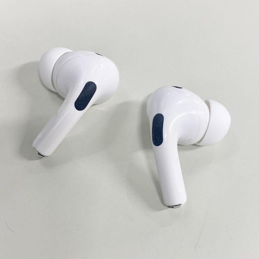 AirPods pro（第二世代）　ライトニング　付属品付き
