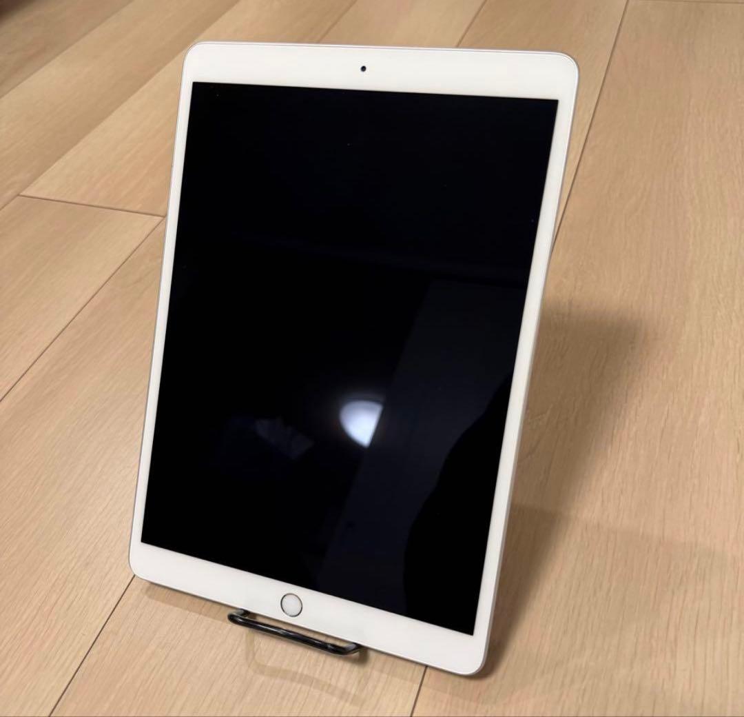 iPad Air (第3世代) シルバー 64GB