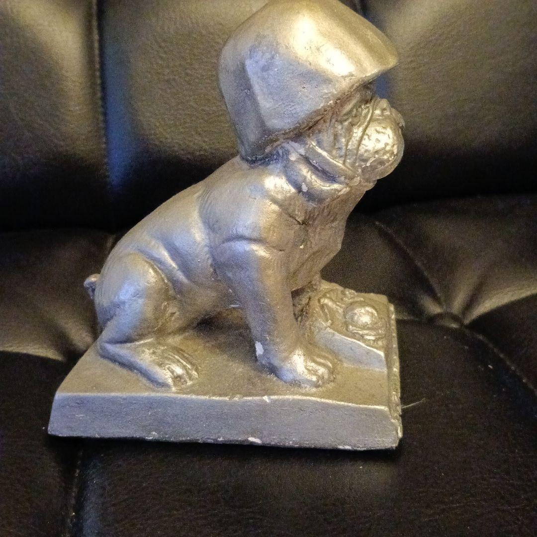 U.S. MARINES ミリタリー　犬の像（軍帽着用）