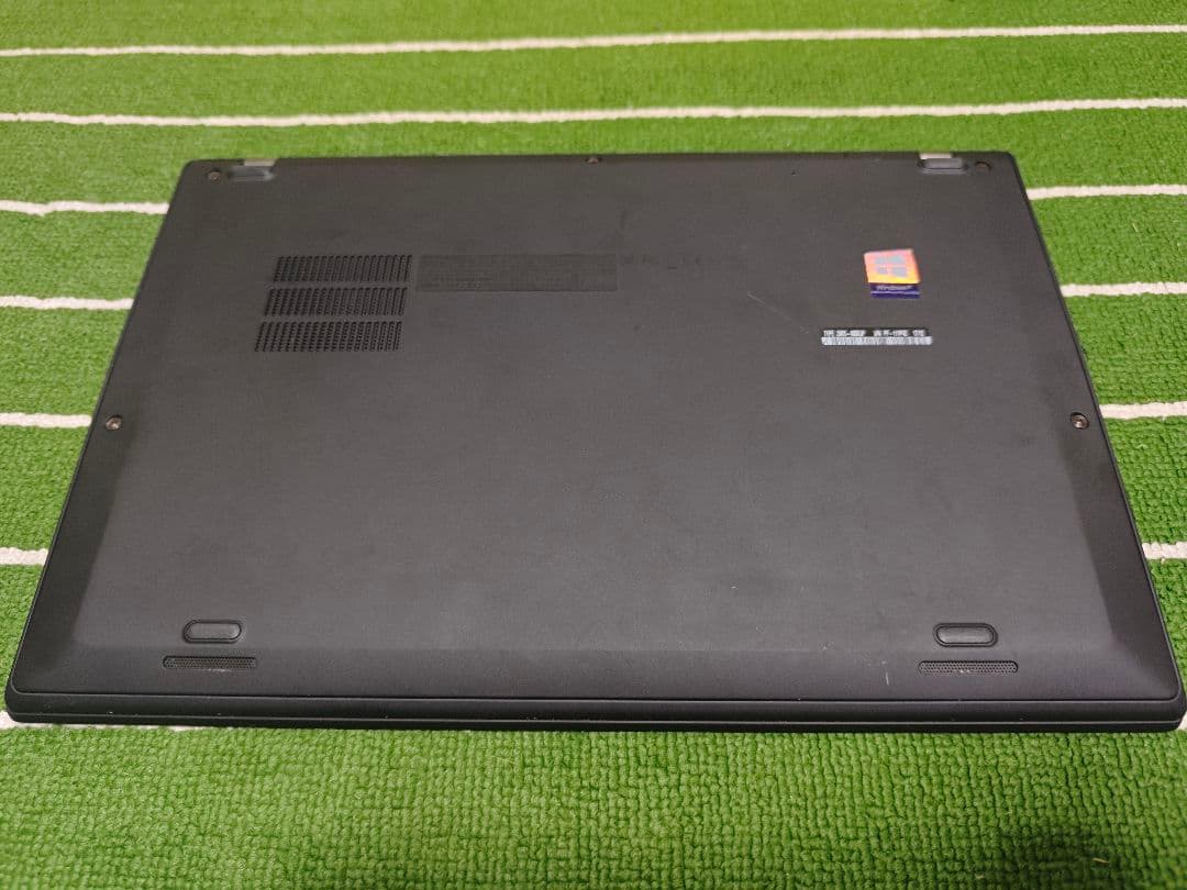 【本体のみ】ThinkPad X1 Carbon 8GB 2016年モデル