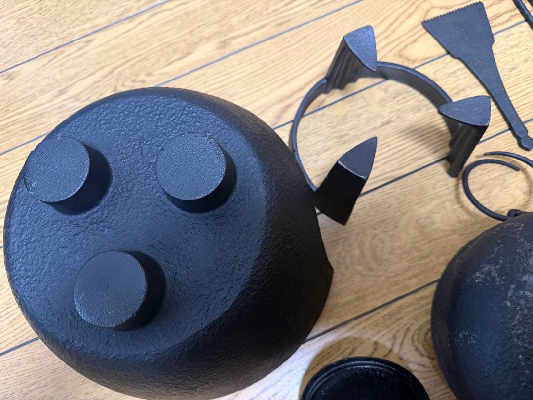 茶道具 鉄鋳物 茶釜 五徳 風炉釜 釜環 灰匙 押 ならし おさえ 火箸 鉄瓶