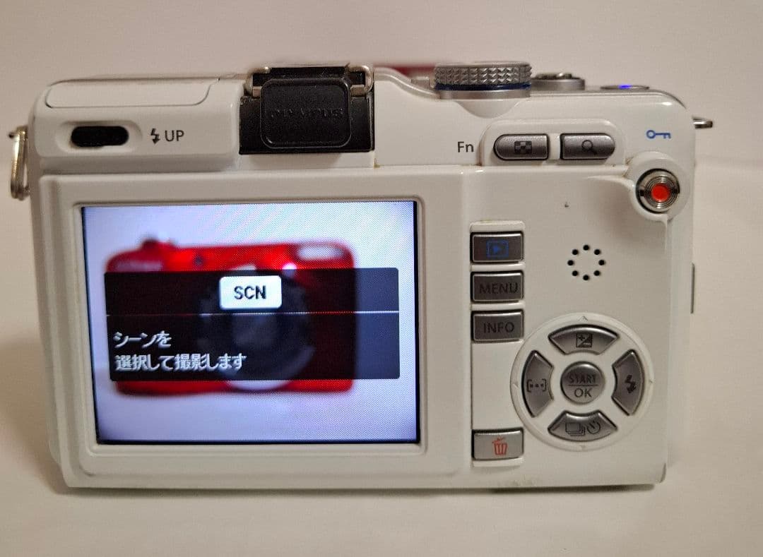 [準美品]オリンパス OLYMPUS PEN E-PL1 ミラーレスカメラ