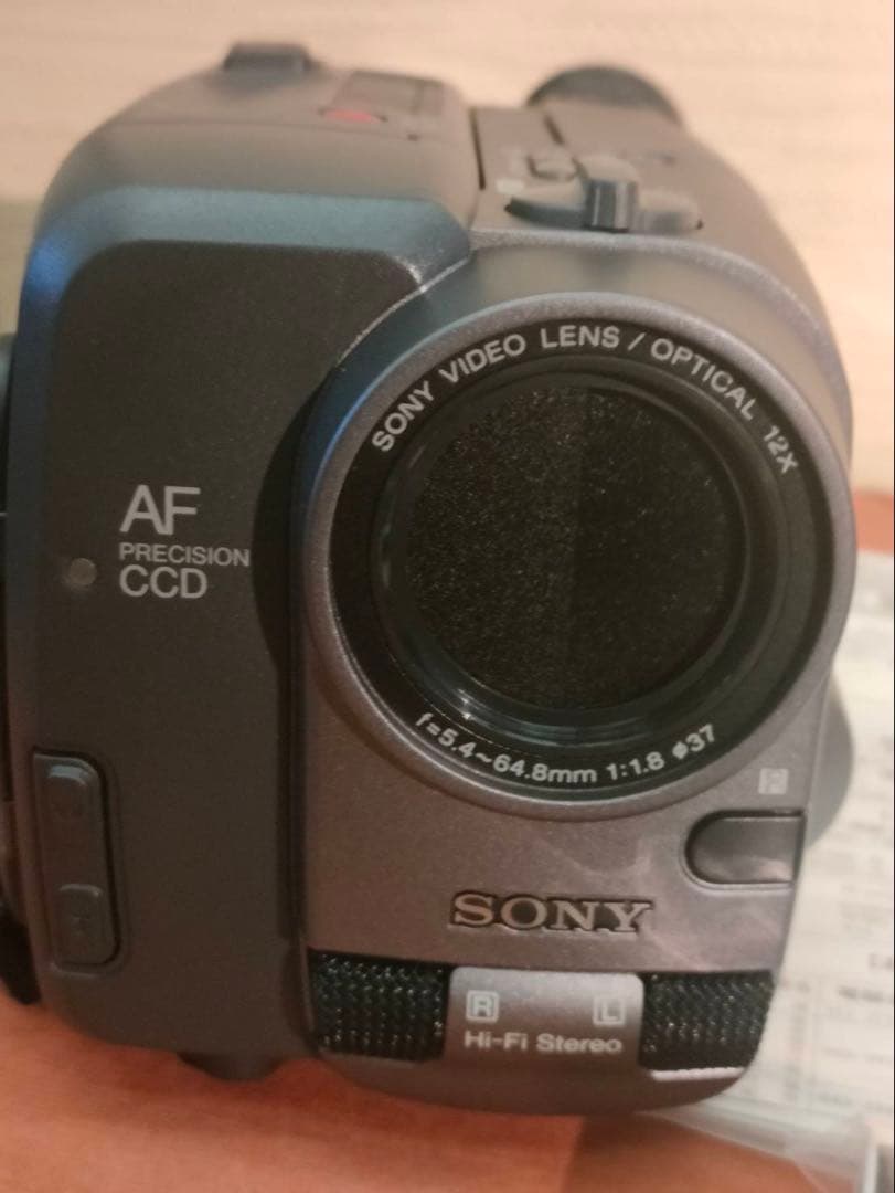 ソニービデオカメラ handycam CCD-TRV60 デッドストック品
