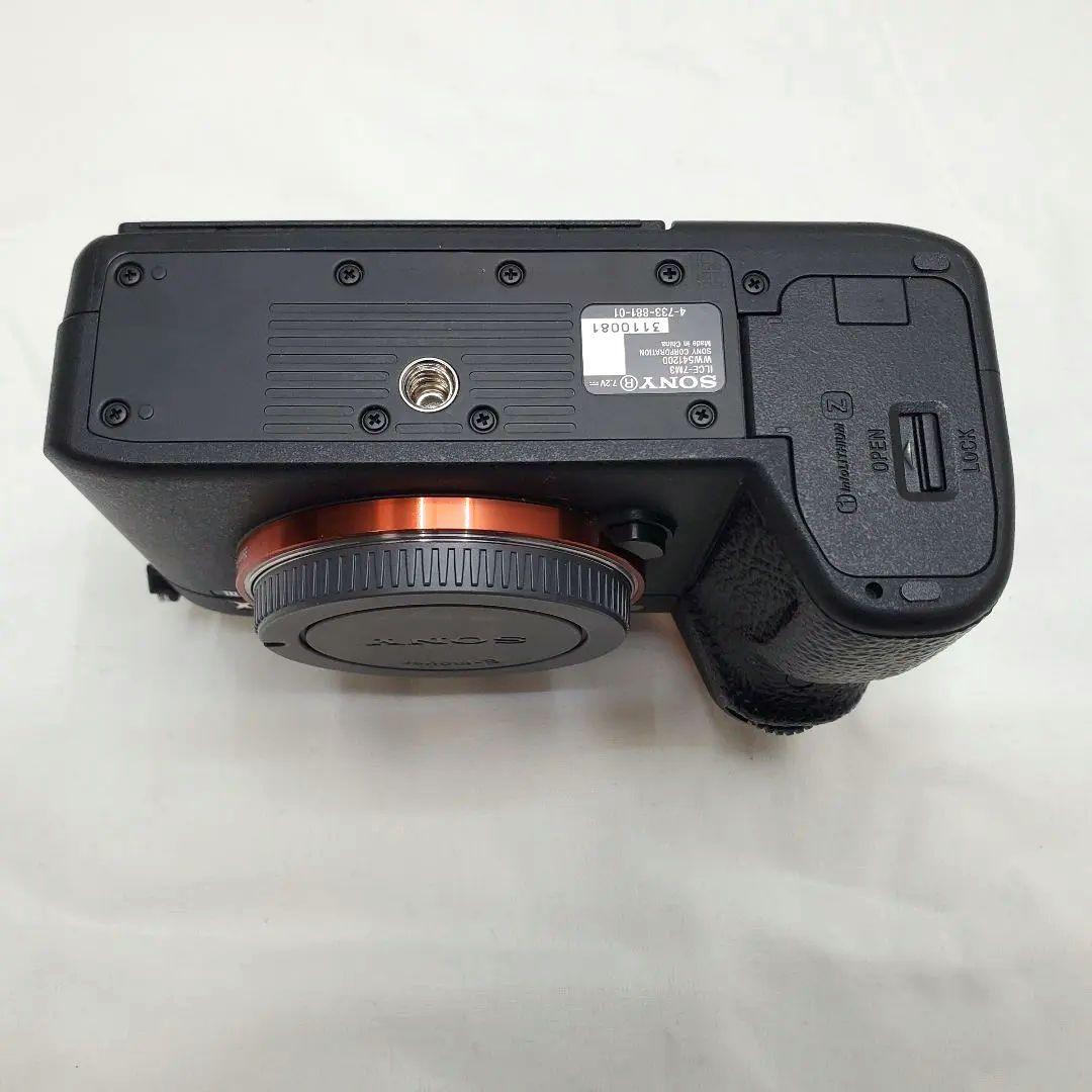 Sony α7 III ミラーレスカメラ 完全動作品