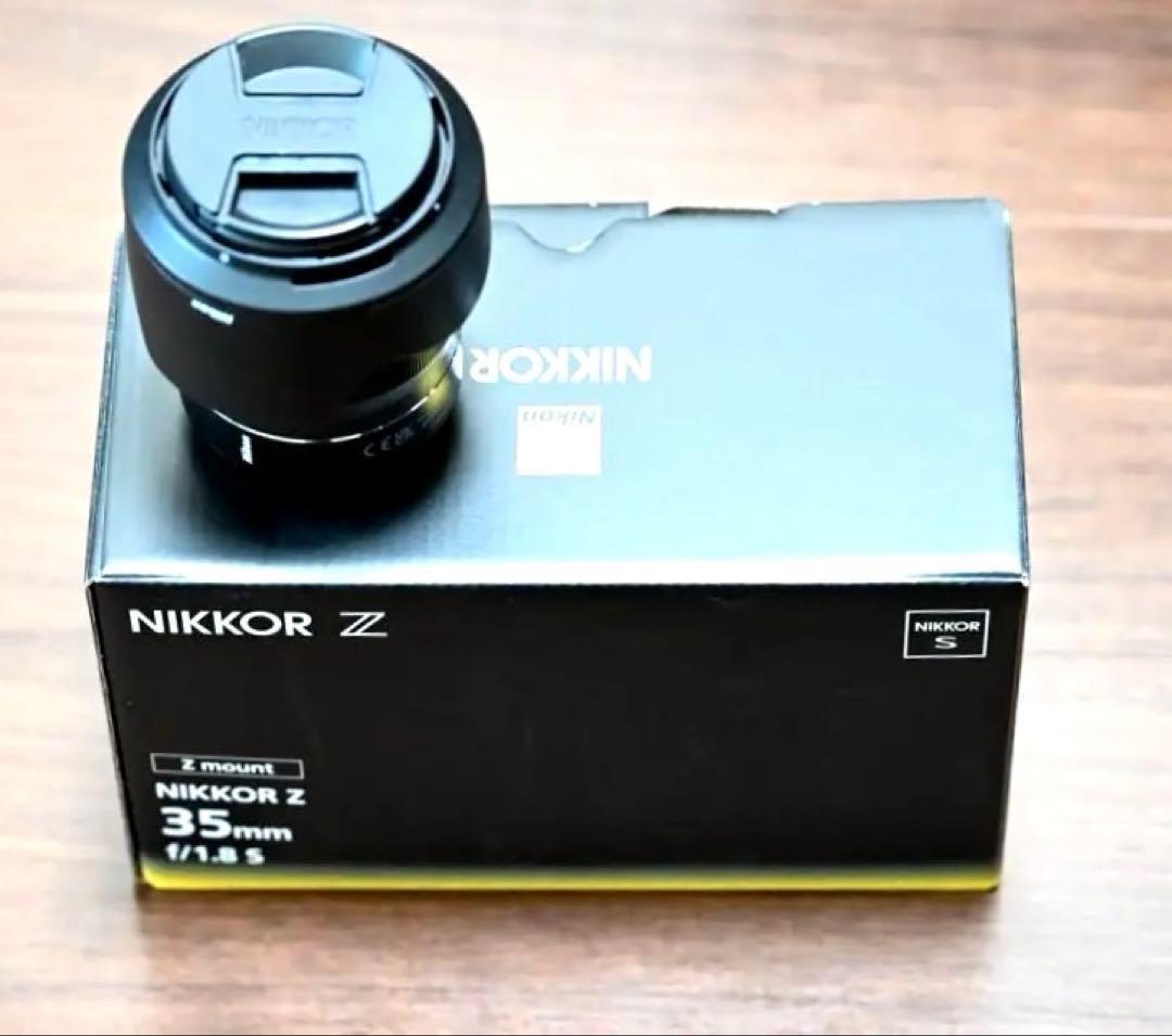 NIKKOR Z 35mm f/1.8 S レンズ