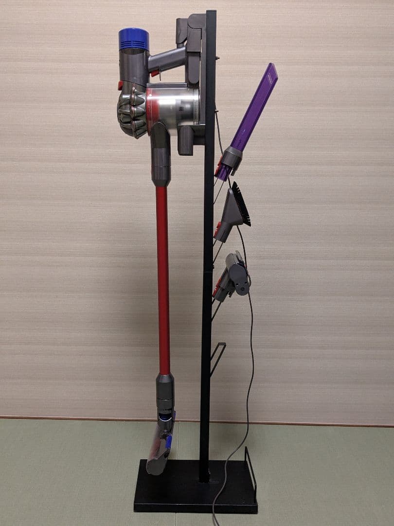【スタンド付】Dyson V8 Slim Fluffy