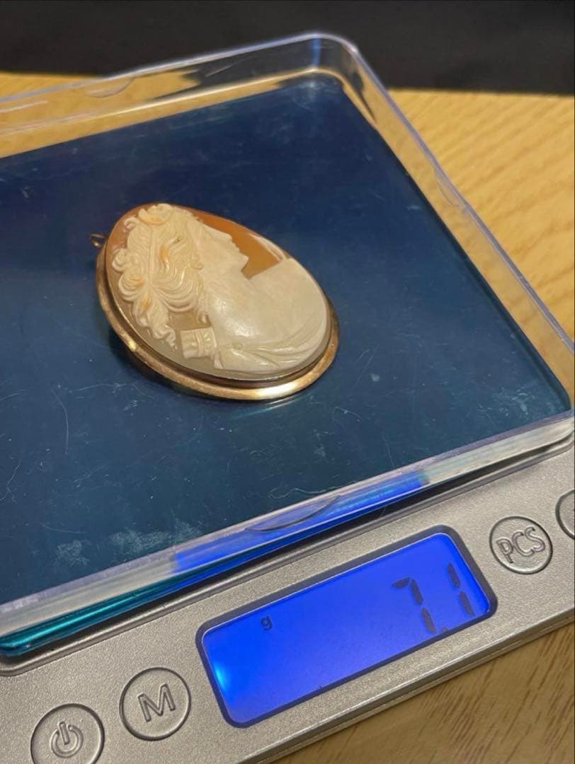 フランス　アンティーク　10金枠？アルテミス　ブローチ兼トップ　現状