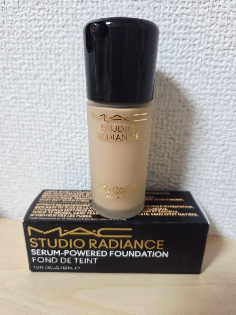 値下げました !MAC ..スタジオ ラディアンス セラム ファンデーション