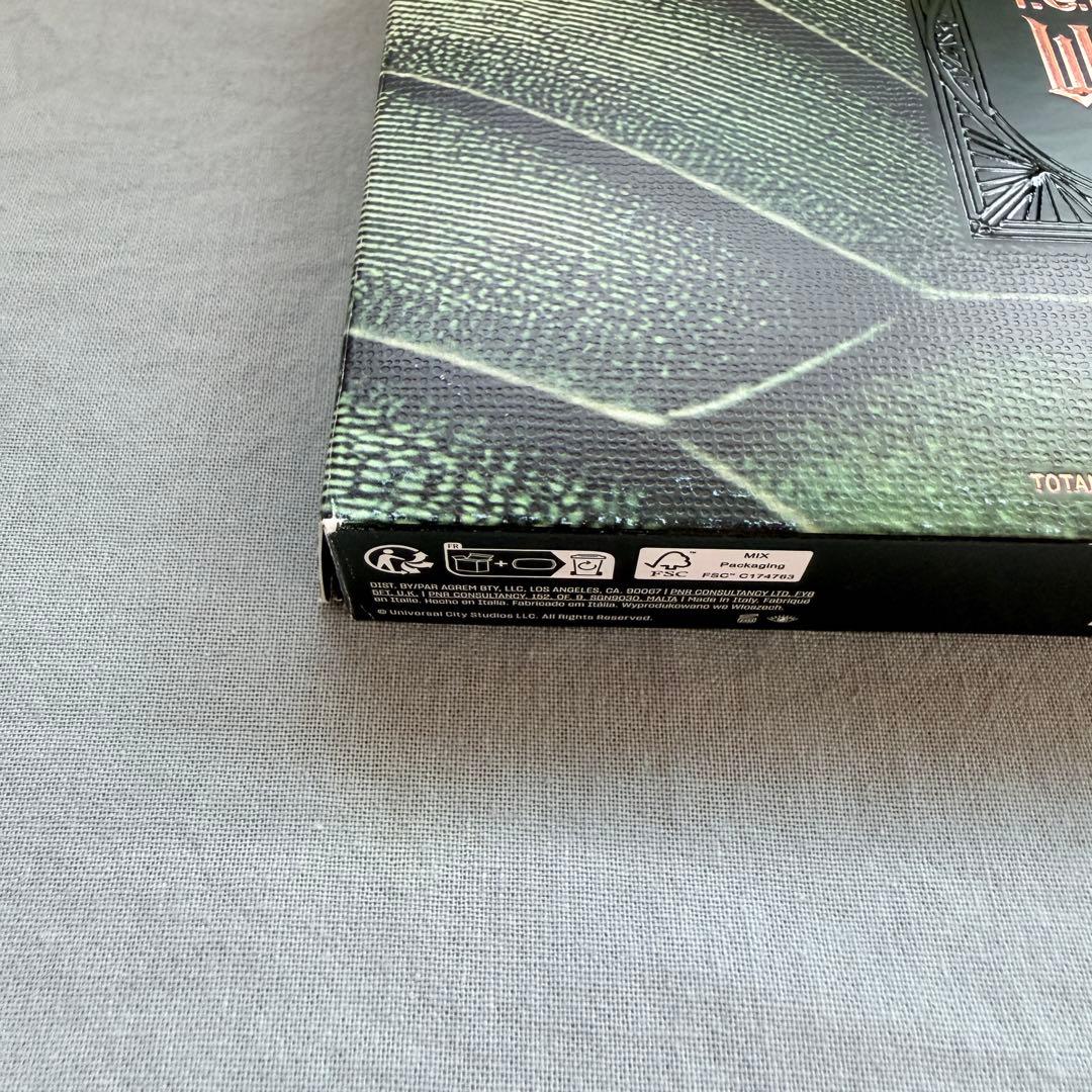 r.e.m.beauty Wicked For Good アイシャドウ パレット