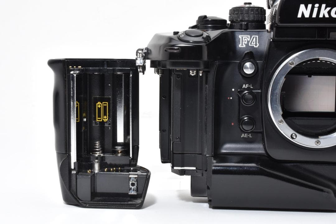 【動作品】Nikon F4S ボディ 一眼レフ フィルムカメラ シャッターOK