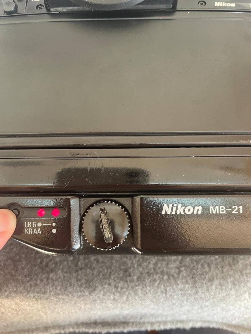 【動作品】Nikon F4S ボディ 一眼レフ フィルムカメラ シャッターOK