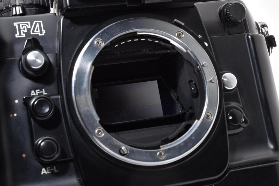 【動作品】Nikon F4S ボディ 一眼レフ フィルムカメラ シャッターOK