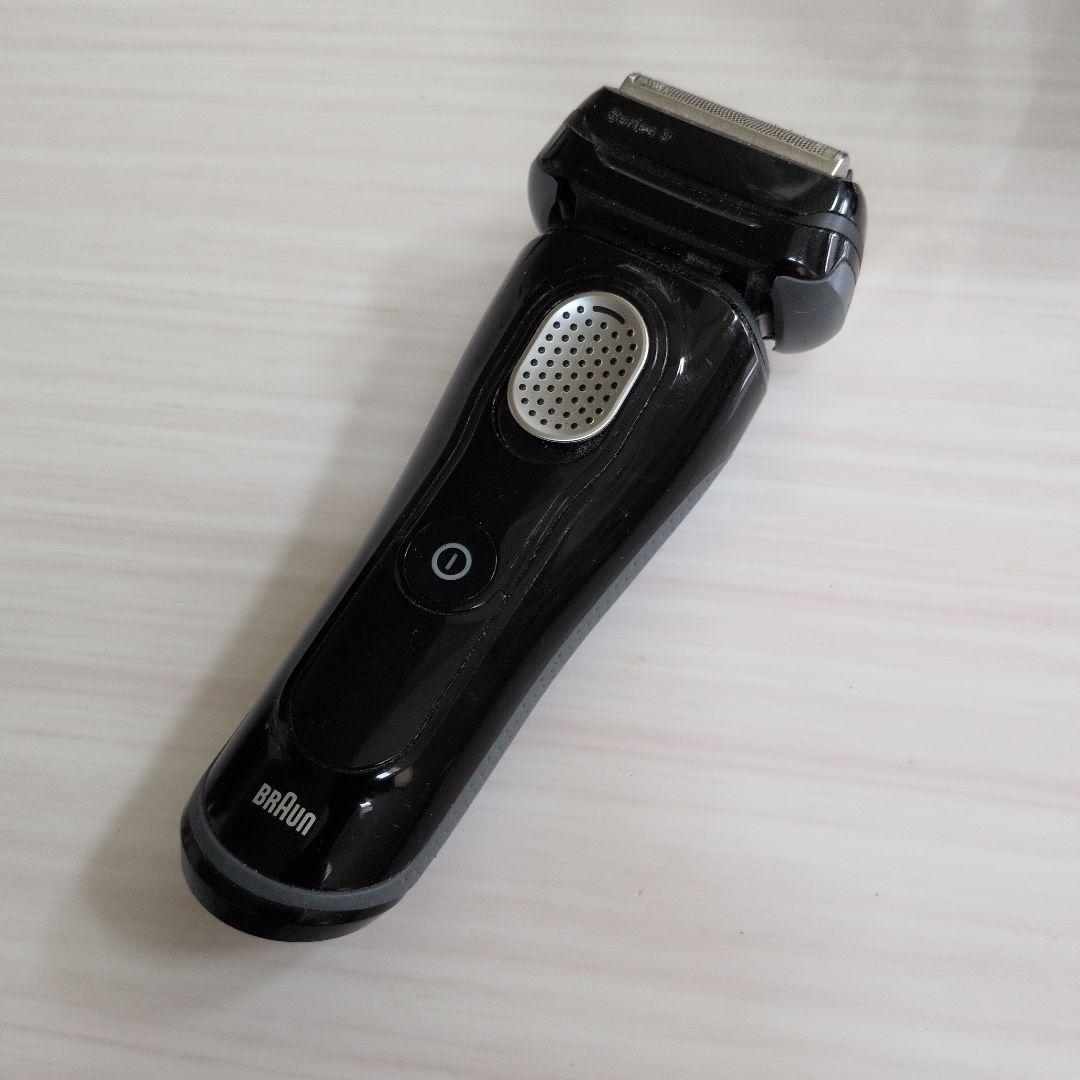 BRAUN 電気シェーバー シリーズ9 充電スタンド付き
