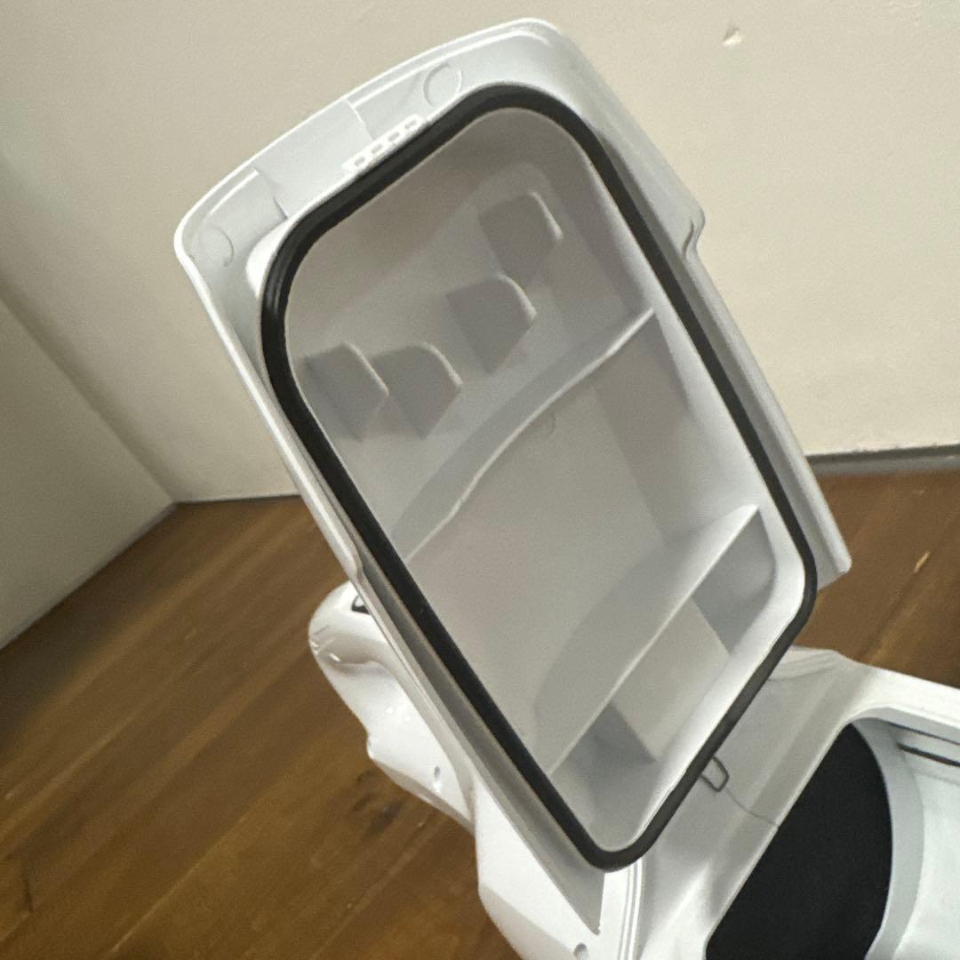 美品　マキタ 掃除機　CL107FD コードレス