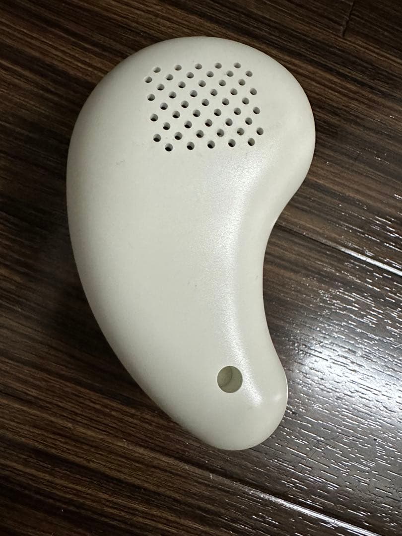 ホワイトキュラー