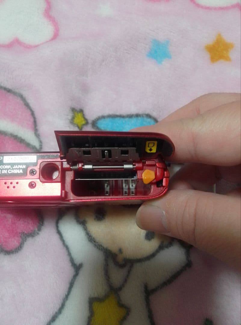 動作未確認　Nikon COOLPIX S3400 レッド 7倍光学ズーム