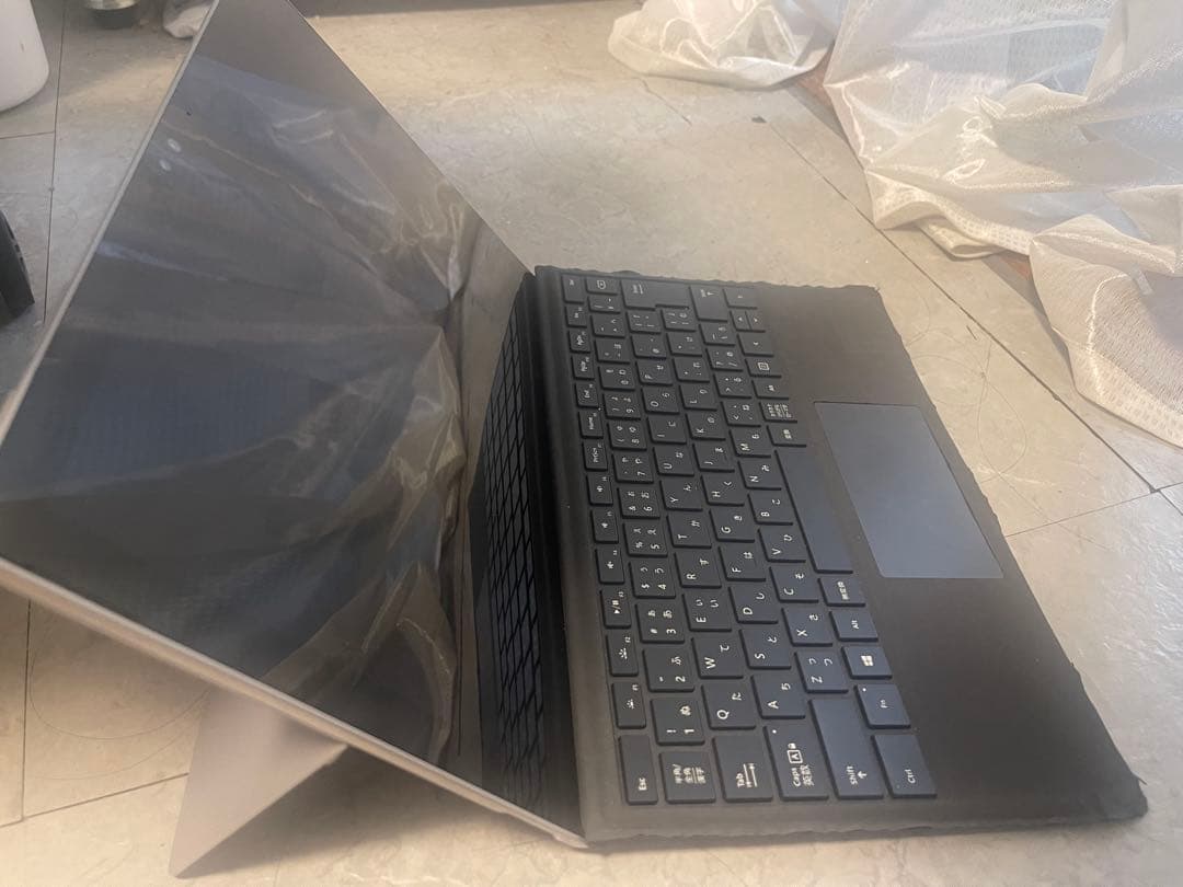 (masa)Microsoft Surface Pro 4