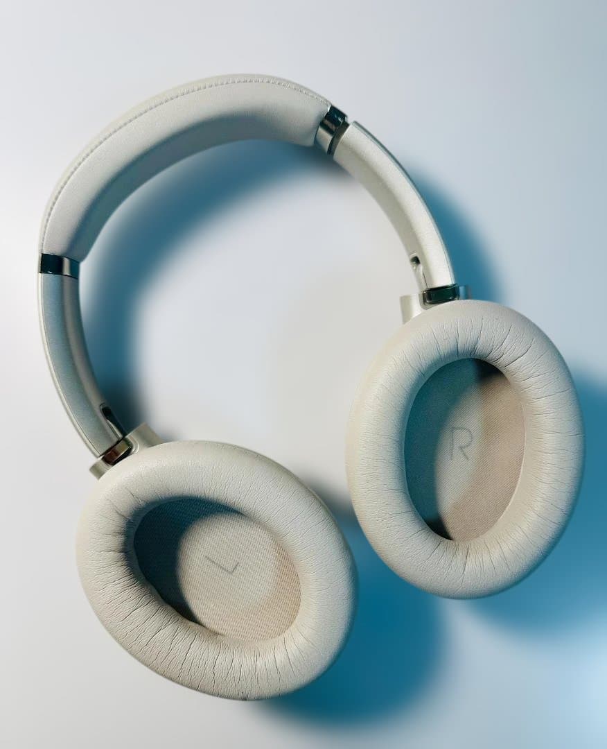 JBL ワイヤレスオーバーヘッドホン　TOUR ONE M2　美品です