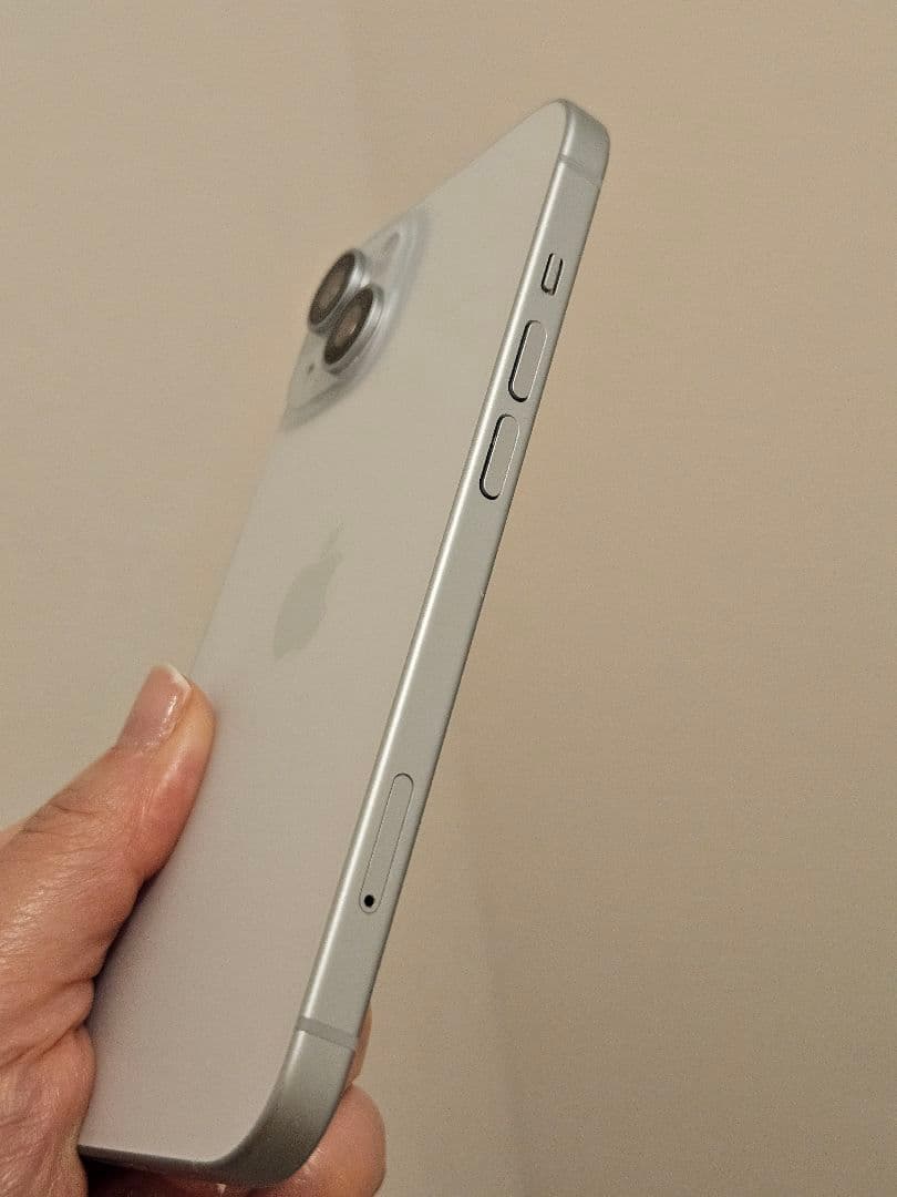 ⭐︎iPhone 15 ブルー 128GB ソフトバンク デモ機
