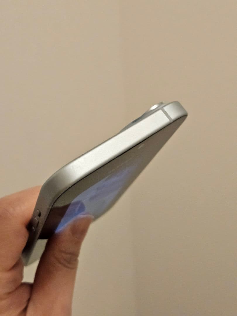 ⭐︎iPhone 15 ブルー 128GB ソフトバンク デモ機