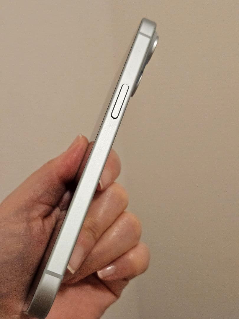 ⭐︎iPhone 15 ブルー 128GB ソフトバンク デモ機