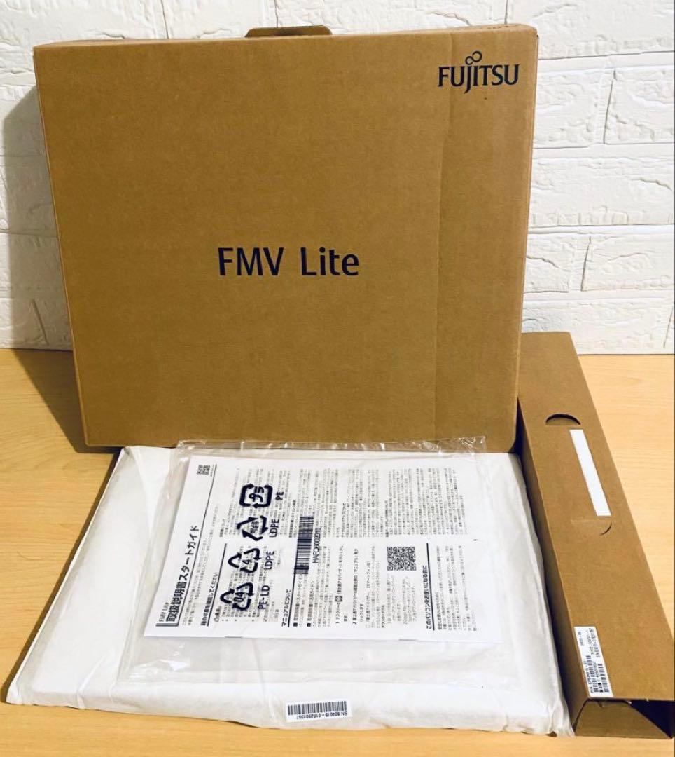 【ほぼ新品】Fujitsu ノートPC 15.6インチ FMV Lite