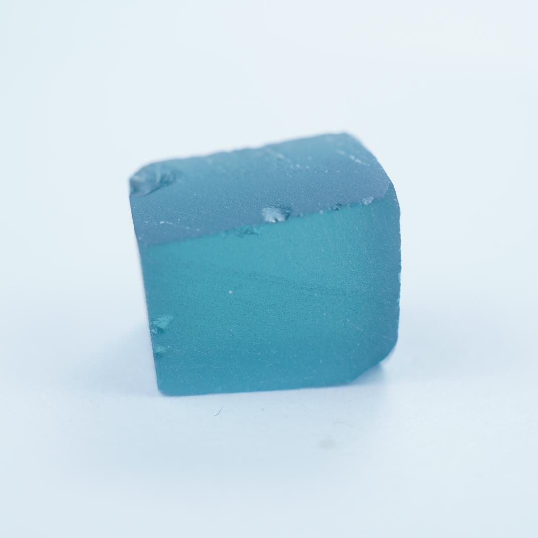 6.18ct 合成クリソベリルアレキサンドライト　原石