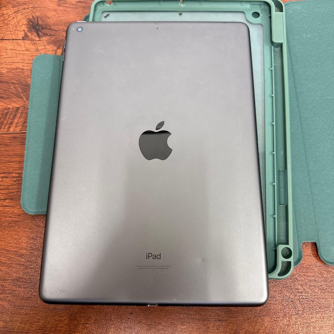 ★訳あり大容量256GB★iPad第9世代Wi-Fiモデルケース付でお得♪