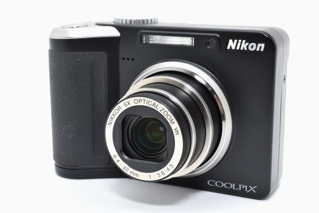 NIKON ニコン COOLPIX P60 動作好調 コンデジ デジタルカメラ