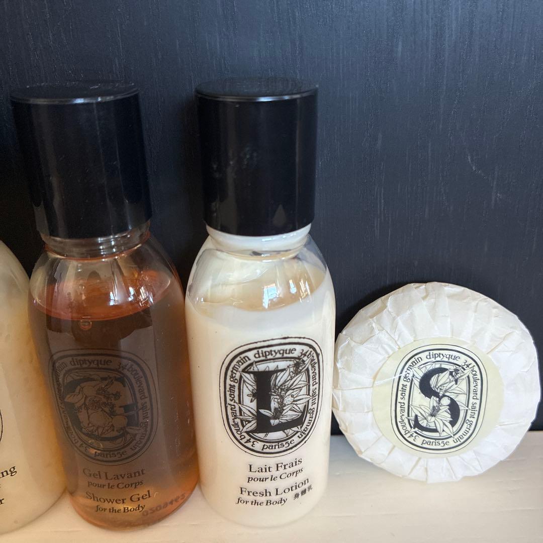 【かりめるおまとめ購入】【diptyque】旅行用アメニティセット+洋服