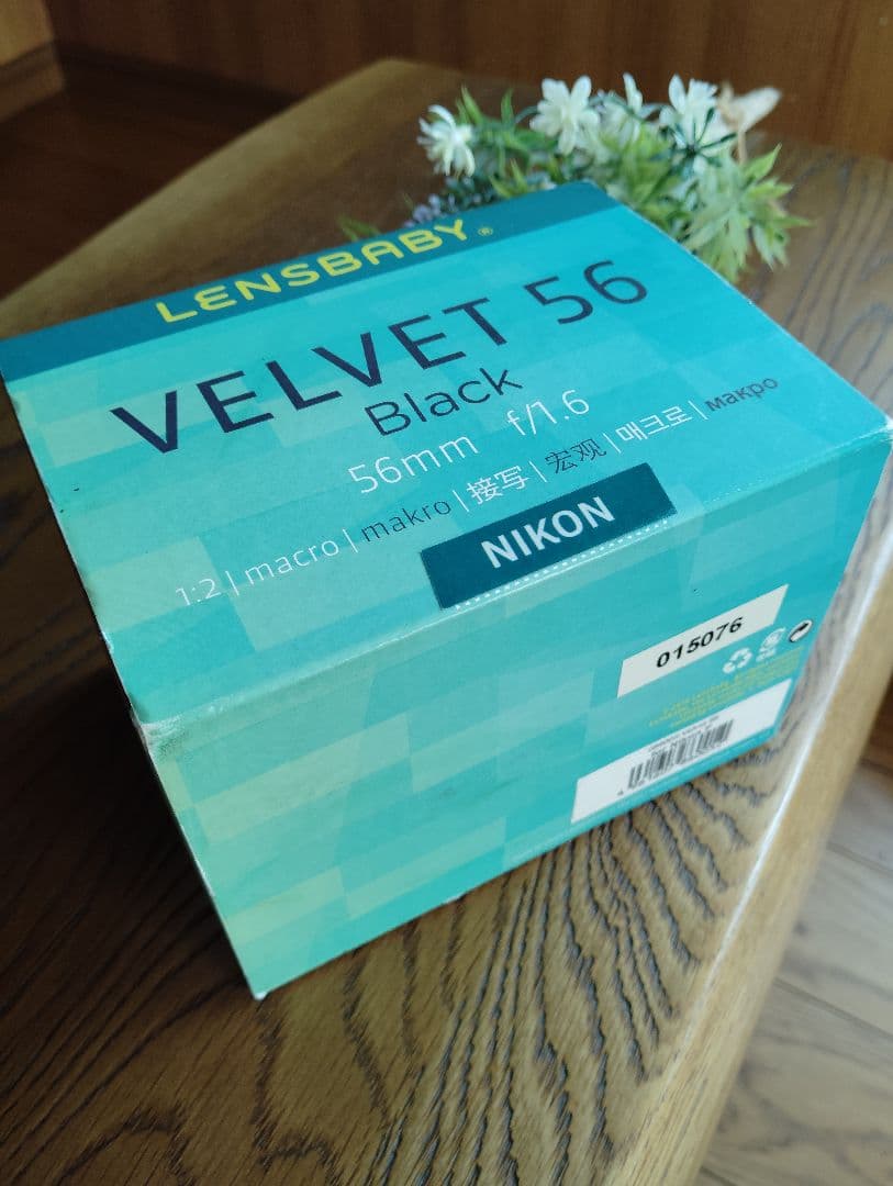 LENSBABY Velvet 56mm f/1.6 ニコン